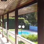 Casa De Campo Em Condomino Fechado.
