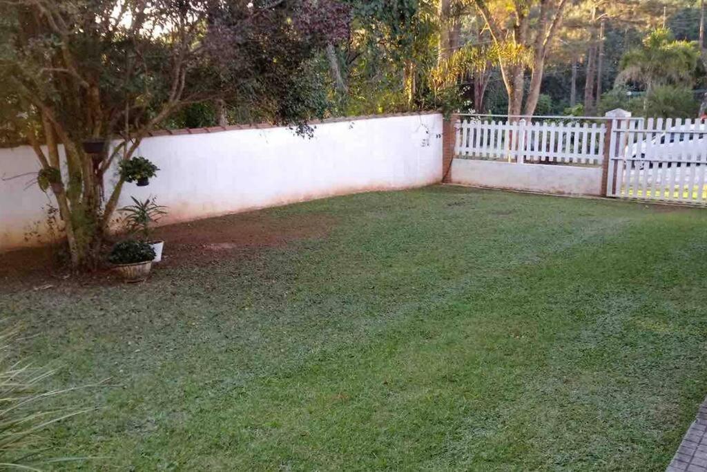 Casa de férias Em Condomino Fechado. *