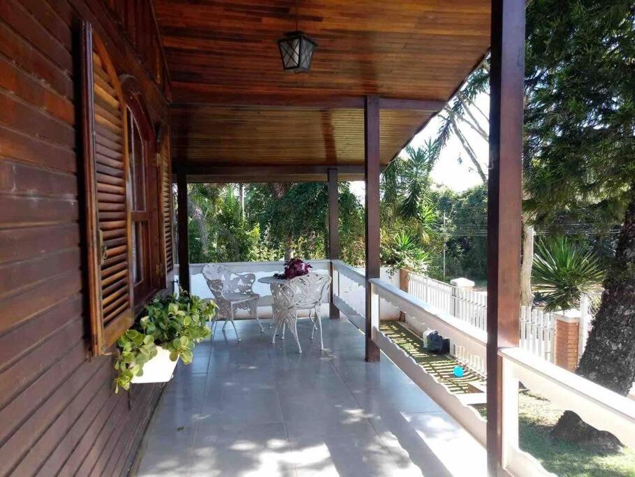 Em Condomino Fechado. Casa de férias
