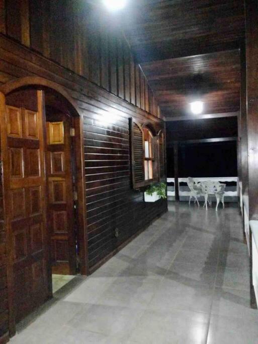Casa de férias Em Condomino Fechado.