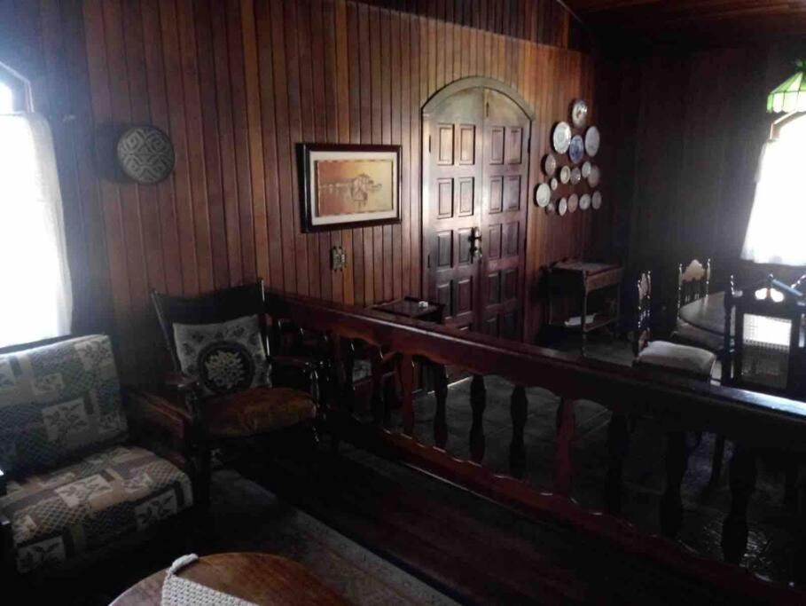 Em Condomino Fechado. Casa de férias São Paulo
