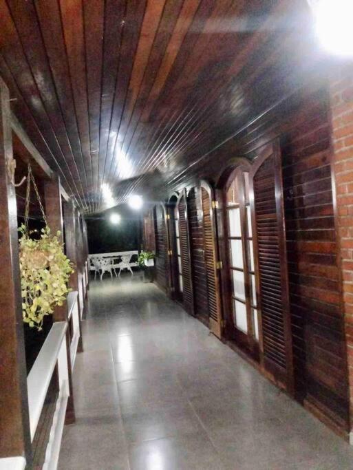 Casa de férias Em Condomino Fechado.